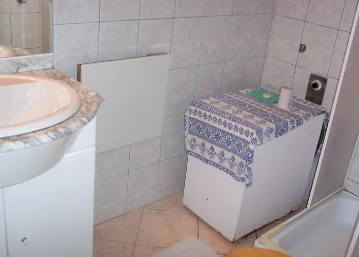 Apartamento In Mit Terrasse Und Grill By Interhome *